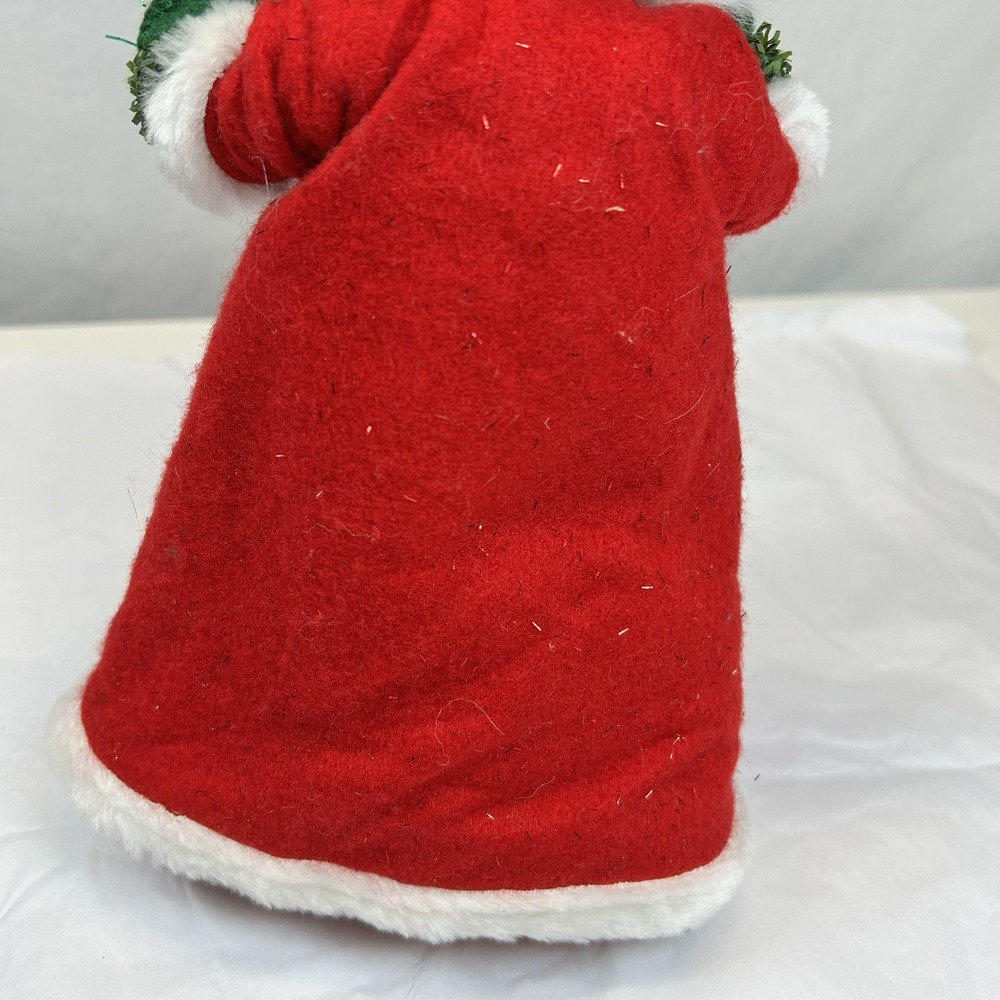 Annalee 9" Classic Santa with Garland and Dove Christmas 2004 - Picture 6 of 11